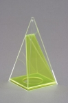 Saliekama četrstūraina piramīda ar šķērsgriezumu, augstums 150 mm.